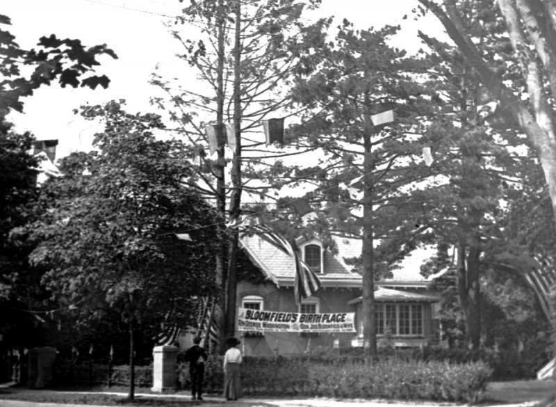 Davis House, 409 Franklin Street 