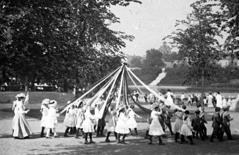 Sunday school picnic in Branch Brook Park