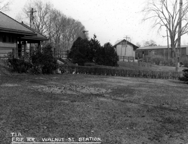 TIA Erie RR Walnut St Station