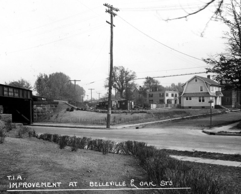 TIA Improvement at Belleville &amp; Oak Sts