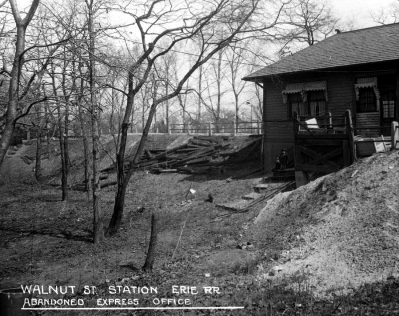 Walnut St Station Erie RR Abandoned Express Office